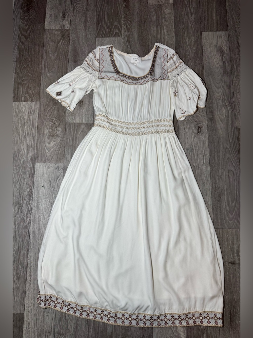 Böhme Womans 
Boho Embroidered Midi Dress